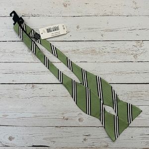 Handmade Silk Bow Tie NWT